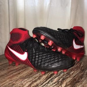 Magista obra 2 (Soccer cleats) size 10.5 men